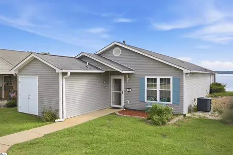 134 Peake Ct, Ninety Six, SC 29666
