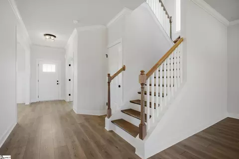 Entry Way - 97 Boggs Rd, Pelzer, SC 29669 photo 2 of 4