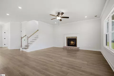 Living - 97 Boggs Rd, Pelzer, SC 29669 photo 2 of 3
