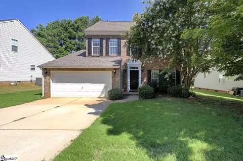 210 Highgate Cir, Greer, SC 29650 photo 2