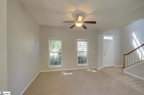210 Highgate Cir, Greer, SC 29650 photo 6