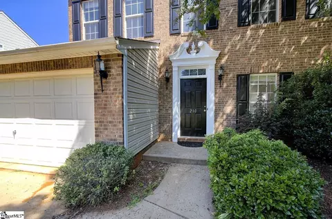 210 Highgate Cir, Greer, SC 29650 photo 4
