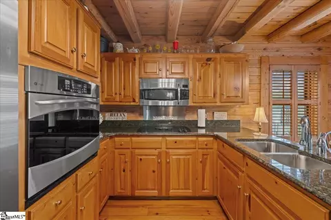 53 Pine Ln, Iva, SC 29655 photo 10