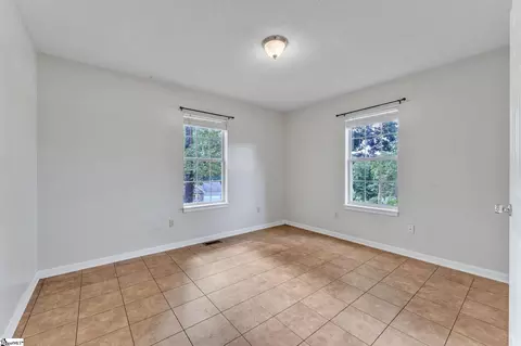 Bedroom - 109 Georges Knl, Easley, SC 29640 photo 5 of 6