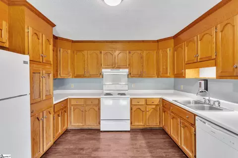 Kitchen - 109 Georges Knl, Easley, SC 29640 photo 1 of 1