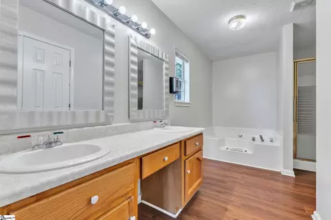 Bath - 109 Georges Knl, Easley, SC 29640 photo 1 of 2