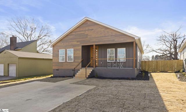 11 Shubuta Ct, Greenville, SC 29617
