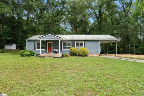 1808 Anderson Ridge Rd, Simpsonville, SC 29681