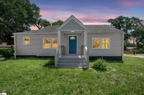 3 Staunton Bridge Rd, Greenville, SC 29611