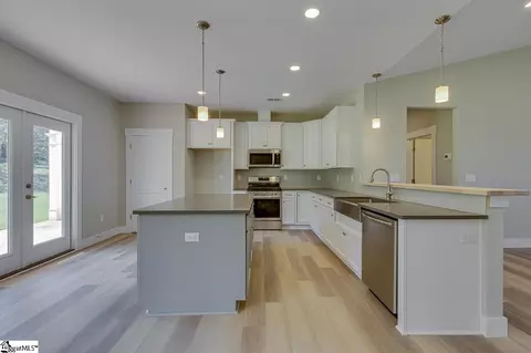 Kitchen - 101 Powell Ct, Easley, SC 29640 photo 1 of 4