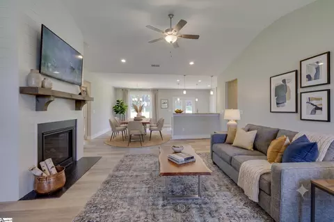 Living - 101 Powell Ct, Easley, SC 29640 photo 1 of 6