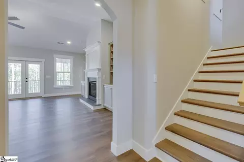 Entry Way - 123 Hideaway Ln, Easley, SC 29640 photo 3 of 5