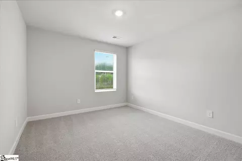 Bedroom - 1513 Switchback Cir, Moore, SC 29369 photo 6 of 8
