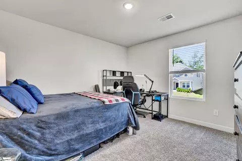 Bedroom - 532 Summit Vw, Moore, SC 29369 photo 6 of 9