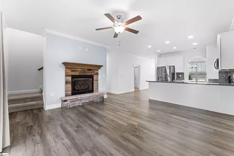 Living - 44 Tannery Dr, Greer, SC 29651 photo 3 of 3