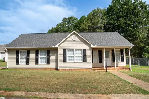 314 Brianna Dr, Boiling Springs, SC 29316