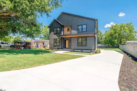 3 Rochester St, Greenville, SC 29611
