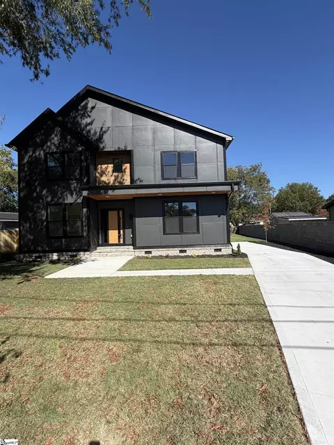 3 Rochester St, Greenville, SC 29611