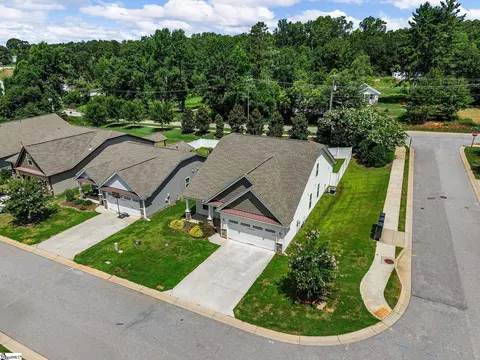 View/Area - 200 Everard Ln, Greer, SC 29650 photo 3 of 3