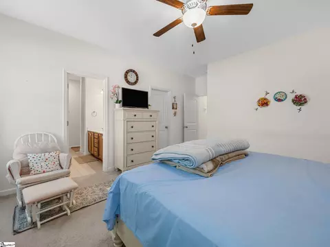 Bedroom - 200 Everard Ln, Greer, SC 29650 photo 3 of 13