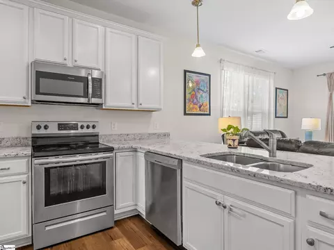 Kitchen - 200 Everard Ln, Greer, SC 29650 photo 3 of 3