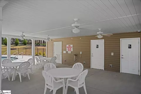 929 Titian St, Moore, SC 29369 photo 7