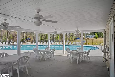929 Titian St, Moore, SC 29369 photo 6