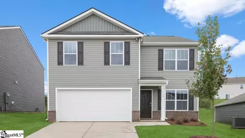 920 Kerwood St, Wellford, SC 29385