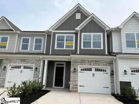 211 Dunnlea Way, Simpsonville, SC 29681