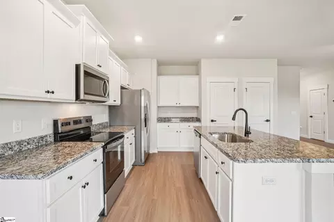 1216 Crested Iris St, Moore, SC 29369 photo 6