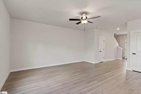 1229 Crested Iris St, Moore, SC 29369 photo 4