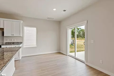 1229 Crested Iris St, Moore, SC 29369 photo 9