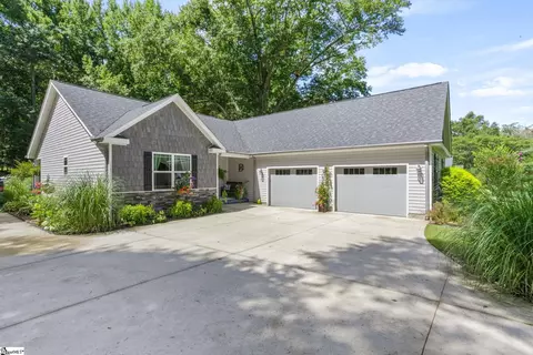 117 Lanford Rd, Pauline, SC 29374