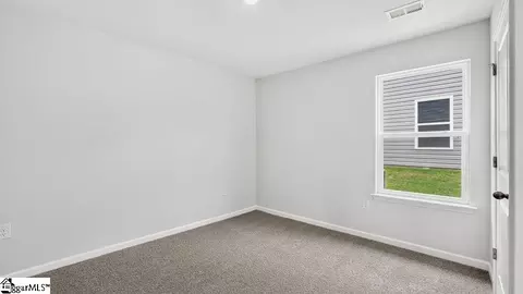 Bedroom - 131 Lazzon Rd, Moore, SC 29369 photo 5 of 9