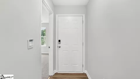 Entry Way - 131 Lazzon Rd, Moore, SC 29369 photo 3 of 6