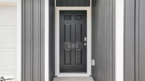 Entry Way - 131 Lazzon Rd, Moore, SC 29369 photo 1 of 6