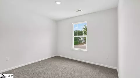 Bedroom - 131 Lazzon Rd, Moore, SC 29369 photo 1 of 9