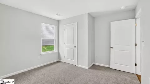 Bedroom - 131 Lazzon Rd, Moore, SC 29369 photo 6 of 9