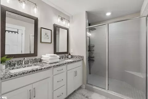 Bath - 100 Grey Oak Trl, Greer, SC 29650 photo 1 of 3