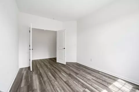 Bedroom - 425 Adhurst Dr, Enoree, SC 29335 photo 9 of 9