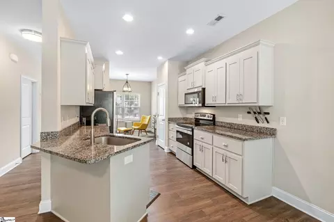 Entry Way - 830 Chartwell Dr, Greer, SC 29650 photo 6 of 7