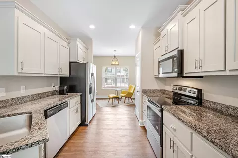 Entry Way - 830 Chartwell Dr, Greer, SC 29650 photo 3 of 7