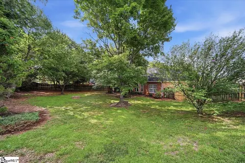 Exterior - 529 Fox Hurst Ct, Moore, SC 29369 photo 10 of 13