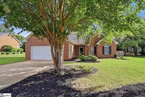 Exterior - 529 Fox Hurst Ct, Moore, SC 29369 photo 13 of 13