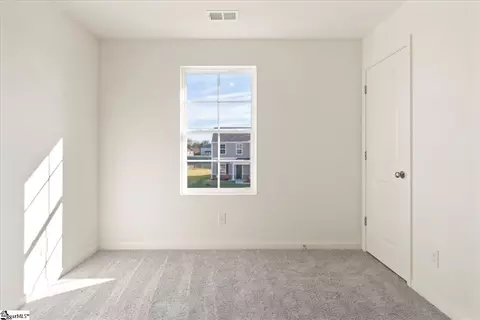 Bedroom - 123 Russet Rd, Union, SC 29379 photo 8 of 9