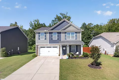 230 Icebow Rd, Fountain Inn, SC 29644