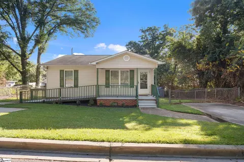 714 Geisberg Dr, Anderson, SC 29624
