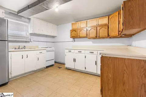 Kitchen - 100 Spring St, Easley, SC 29640 photo 3 of 5