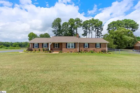 10 Terrell St, Spartanburg, SC 29301
