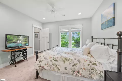 Bedroom - 129 Burwood Ct, Sunset, SC 29685 photo 5 of 5
